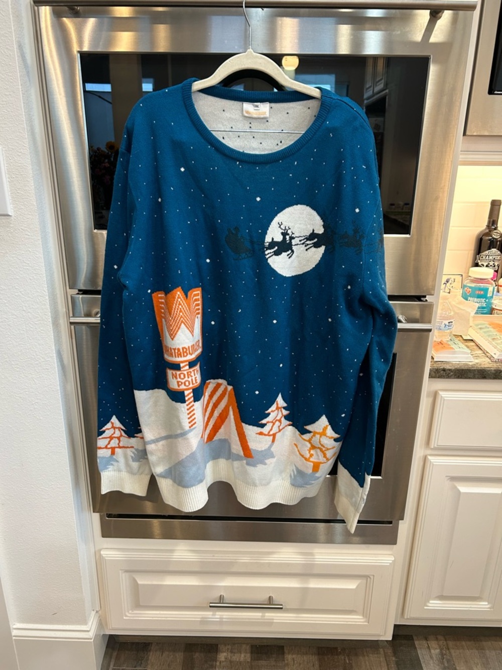 Whataburger Christmas Sweater size 3XL like new